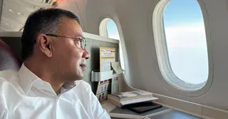 বাংলাদেশের আকাশসীমায় তারেক রহমানকে বহনকারী বিমান